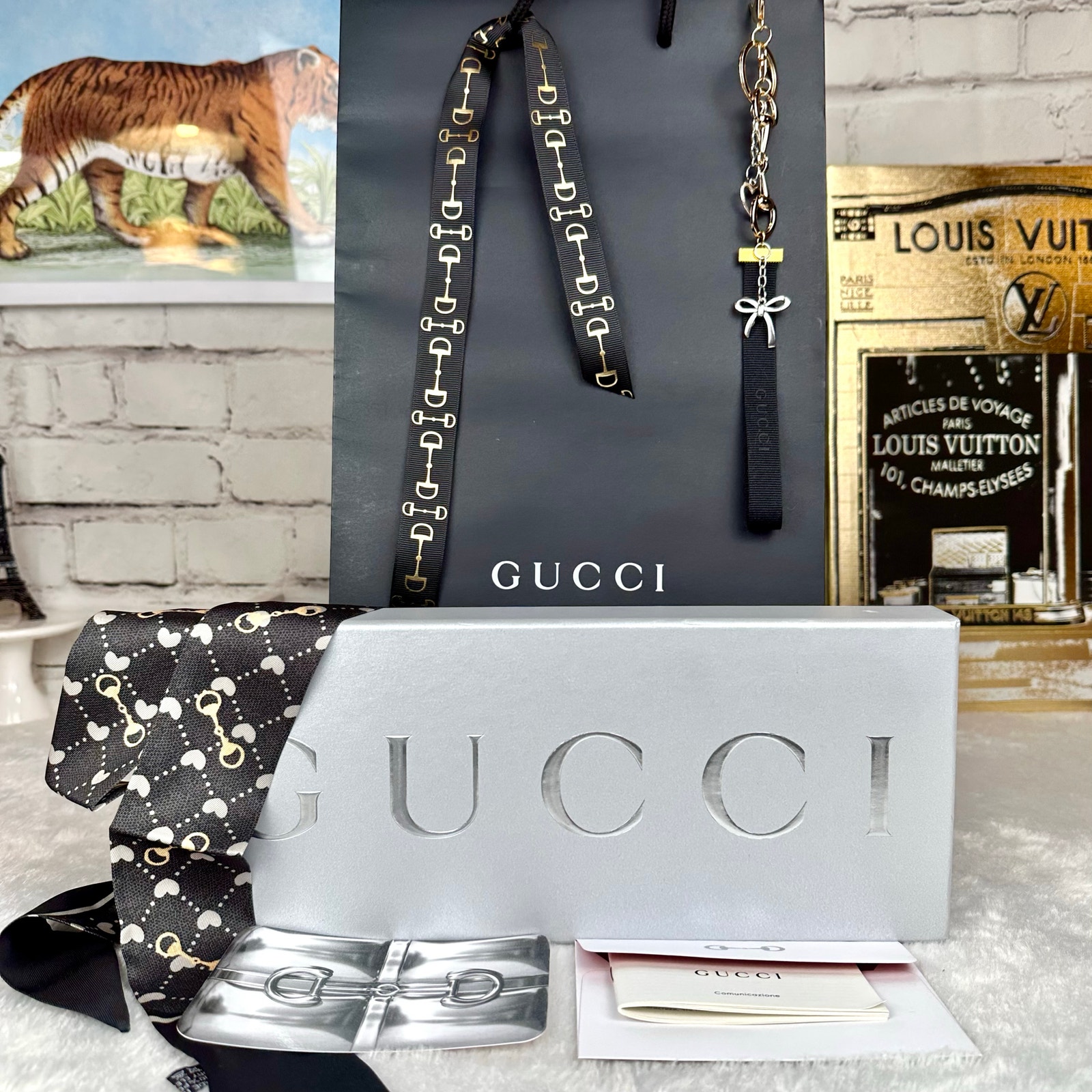 Gucci Box And Gift Bag Set. New! Great For Gifts.